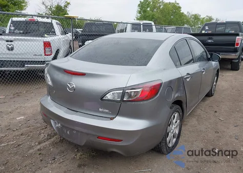 2010 Mazda Mazda3 I Touring z USA, uszkodzony, nr VIN JM1BL1SG4A1346497